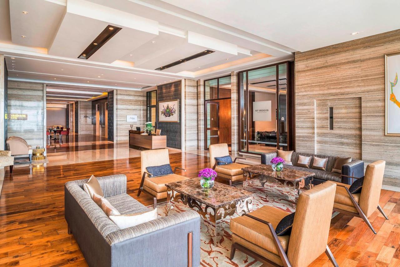 The St. Regis Mumbai Hotel Kültér fotó The Club Lounge at the Westin Mumbai International Airport