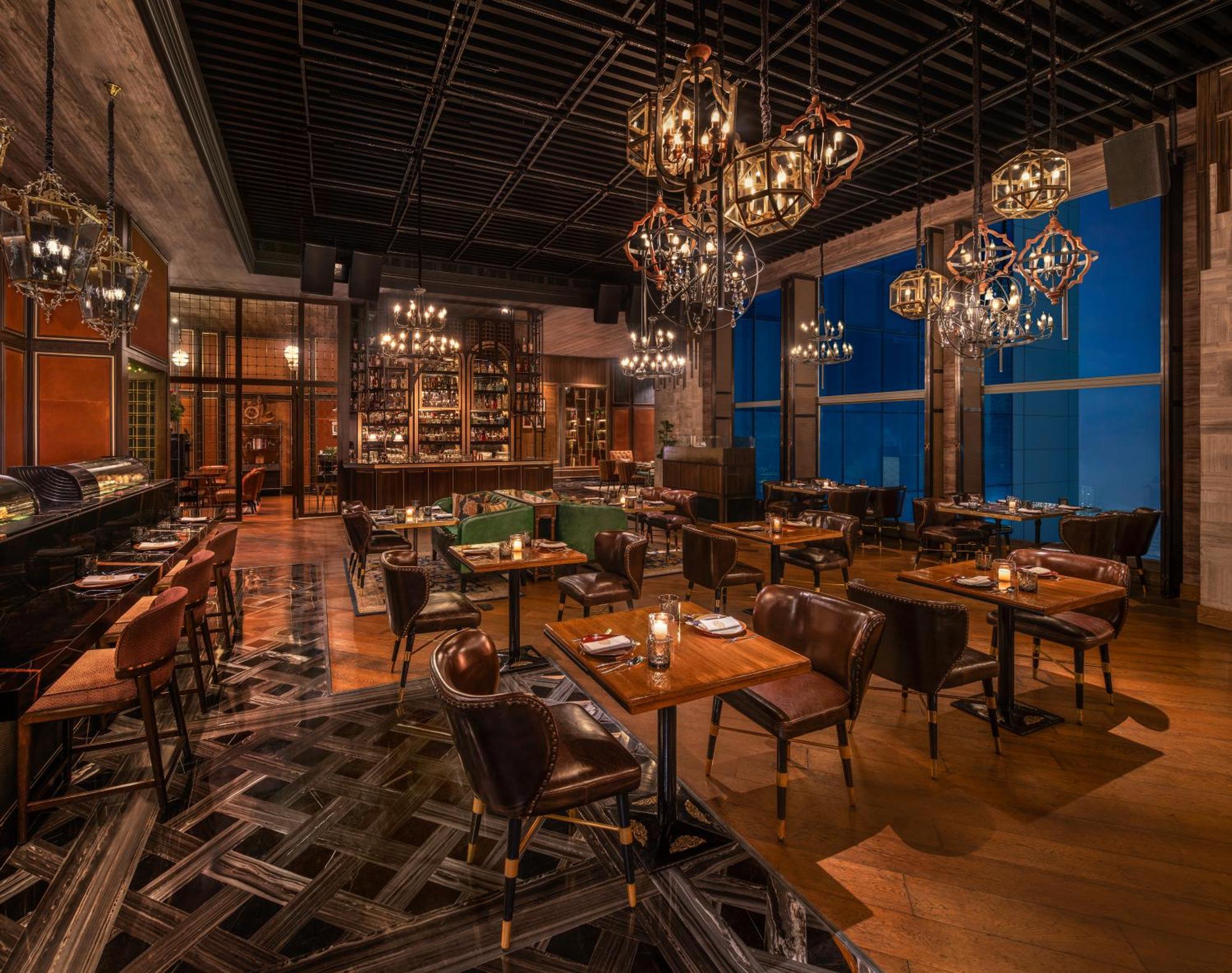 The St. Regis Mumbai Hotel Kültér fotó The interior of the restaurant